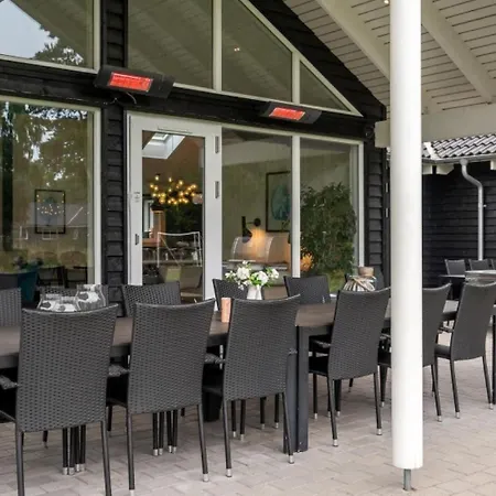 Villavilla 365 - Asserboliseleje, Nordsjaelland * Frederiksværk